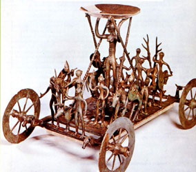 Kultikus bronzkocsi